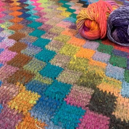 Tessellation Blanket - Miss Harry - Image 4