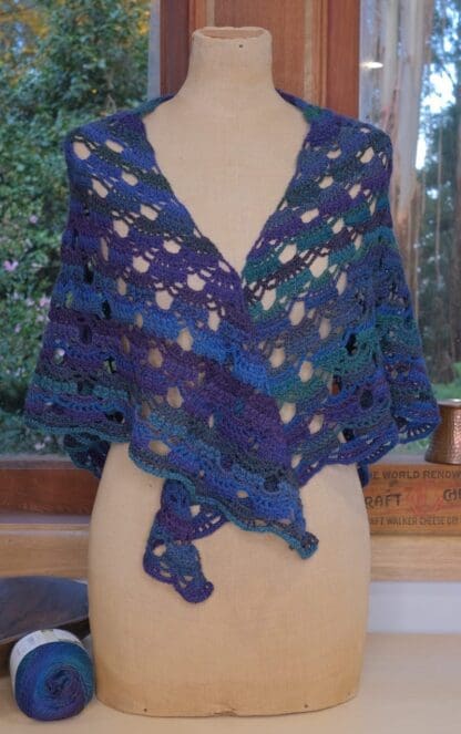 Wintergreen Shawl - Miss Harry