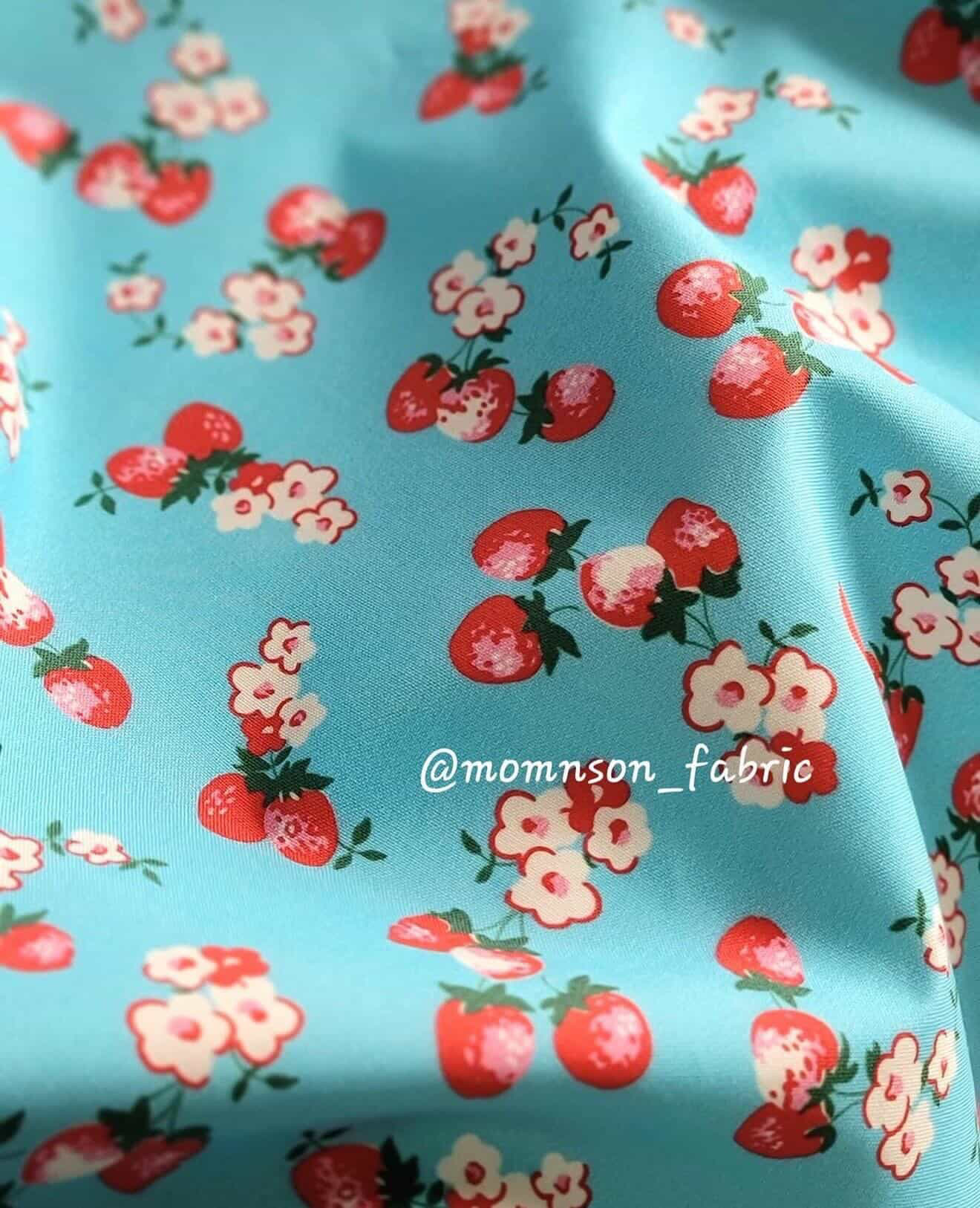 Momnson - May 2026 - Strawberries - Blue