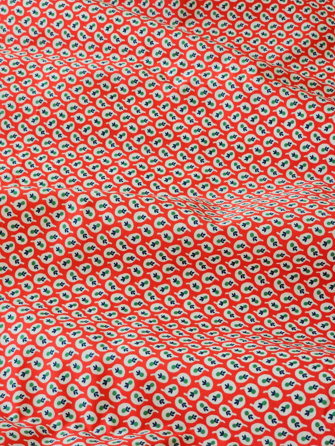 Momnson - November 2025 - Vintage - Red
