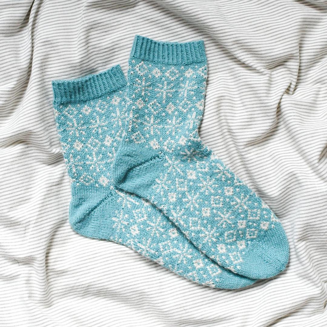 Edelweiss Alpaca - Bottle Green - Image 6